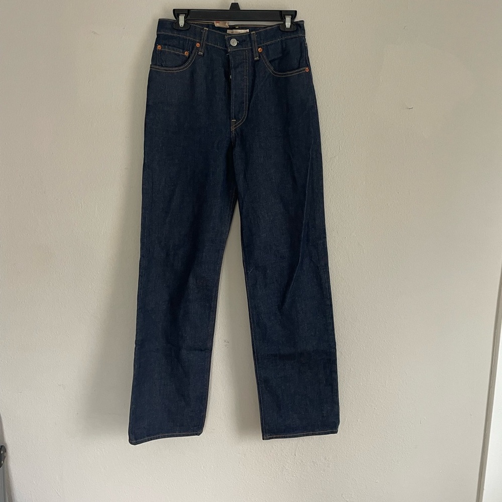 NWT Levi's Ribcage Dark Wash Straight Jeans - 28x32